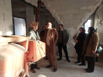 بازدید مدیرکل کتابخانه‌های عمومی استان تهران از پروژه در حال بازسازی کتابخانه امامت