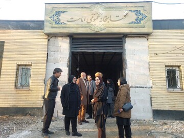 بازدید مدیرکل کتابخانه‌های عمومی استان تهران از پروژه در حال بازسازی کتابخانه امامت