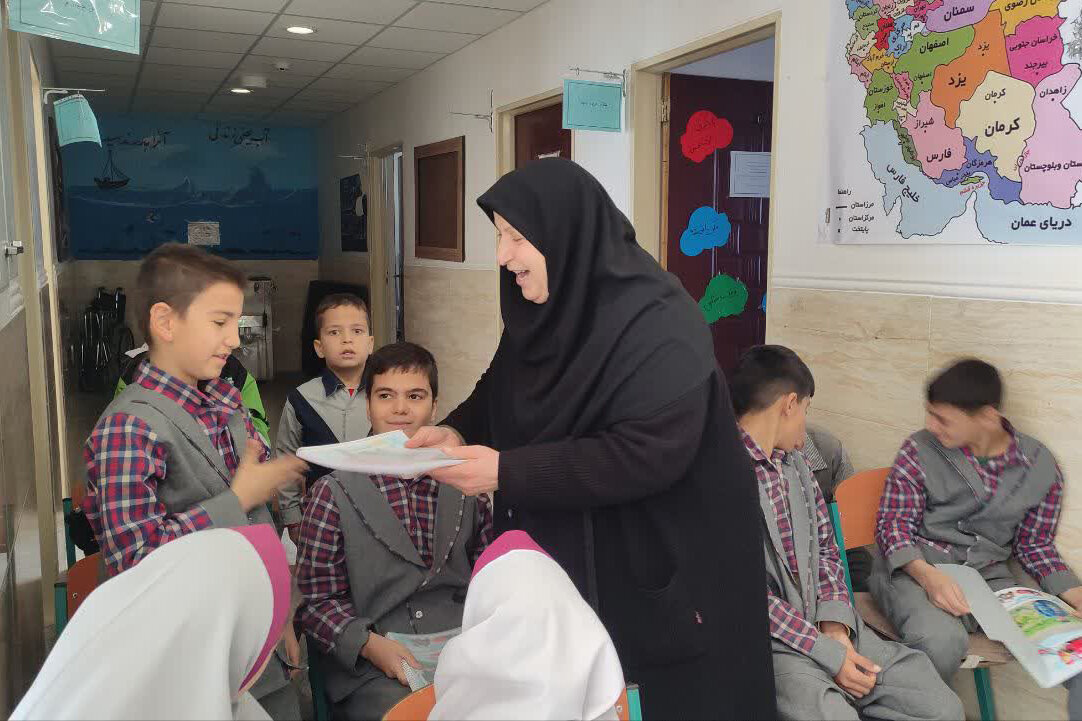 ویژه برنامههای «یلداخوانی» در کتابخانههای عمومی استان مرکزی