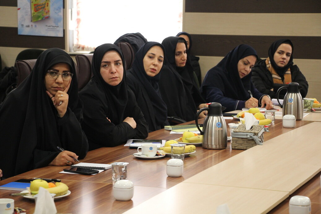 جلسه شورای اداری کتابخانه‌های عمومی استان مرکزی برگزار شد