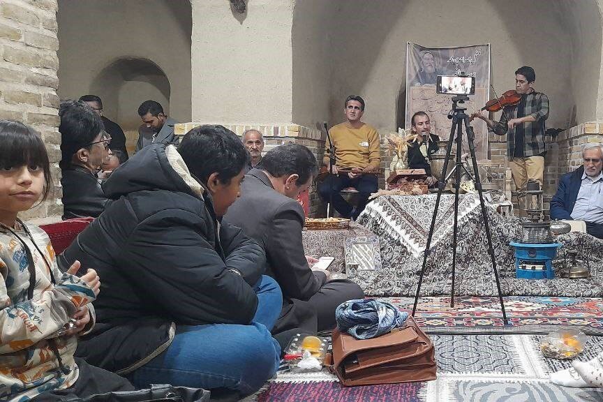 آیین ملی «یلداخوانی» در رباط تهمینه شهرستان تربت‌حیدریه