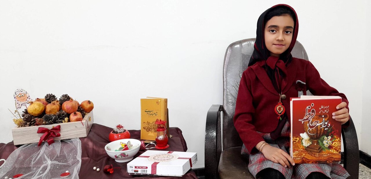 یلدای شاد و فرهنگی در کتابخانه دیدار شهرستان تفت برگزار شد