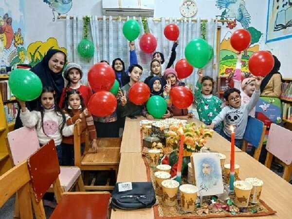 ویژهبرنامه جشن یلدا در کتابخانههای عمومی استان گیلان برگزار شد