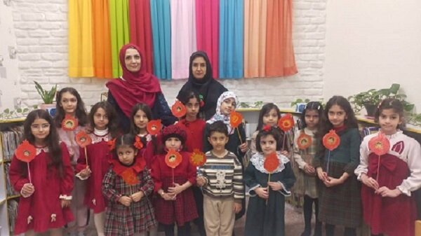ویژهبرنامه جشن یلدا در کتابخانههای عمومی استان گیلان برگزار شد