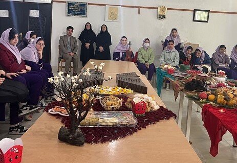 ویژهبرنامه جشن یلدا در کتابخانههای عمومی استان گیلان برگزار شد