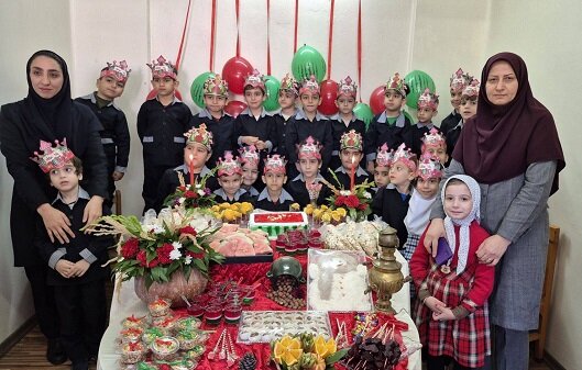 ویژهبرنامه جشن یلدا در کتابخانههای عمومی استان گیلان برگزار شد