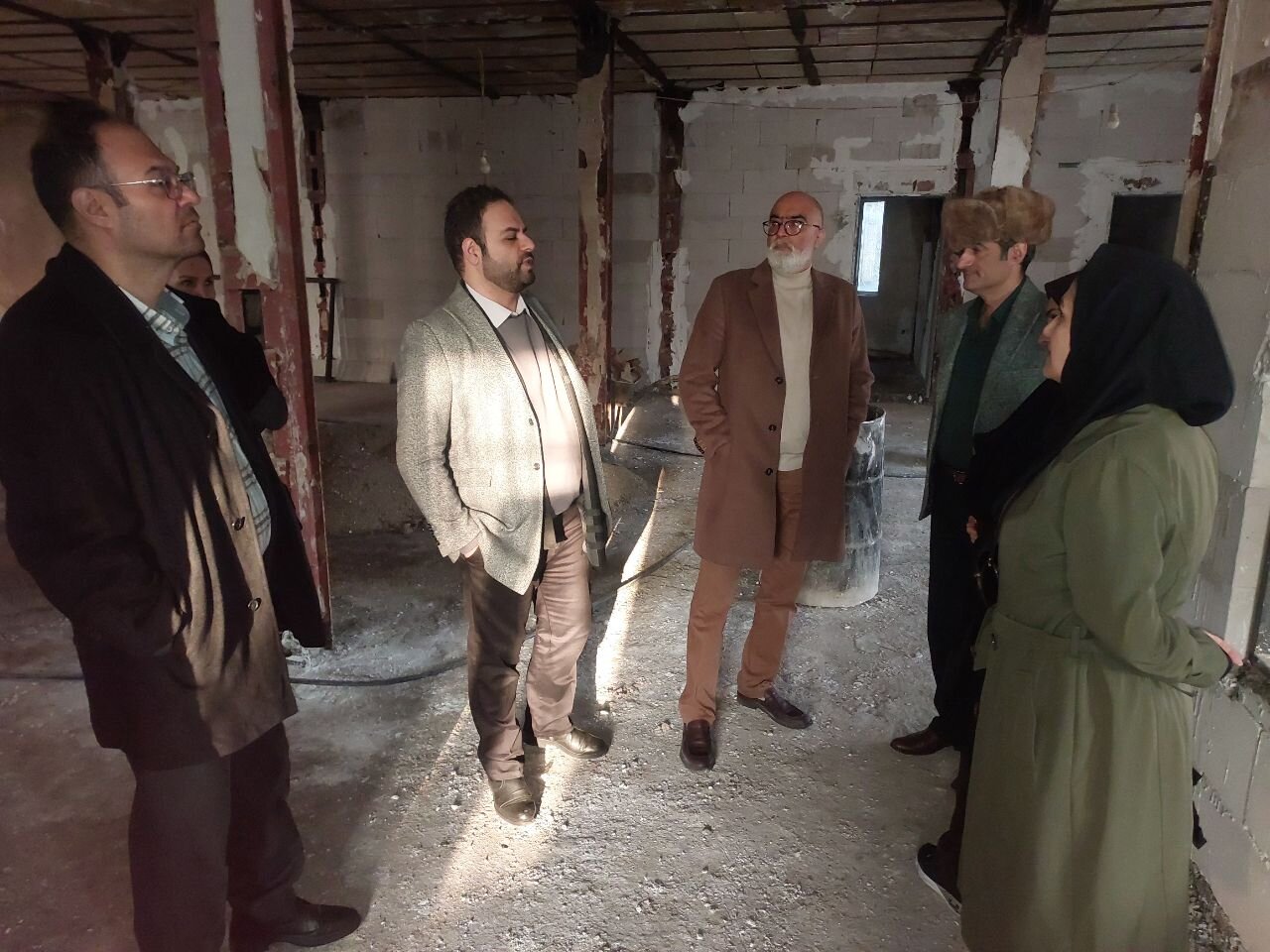 حضور در نشست شورای اداری استان تا دیدار با کتابداران و بازدید از پروژه های عمرانی