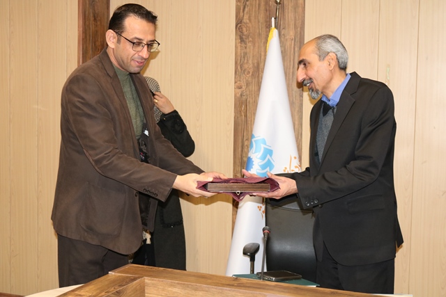 یلدای شاعرانه در سمنان؛ جشن واژه‌ها در بلندترین شب سال