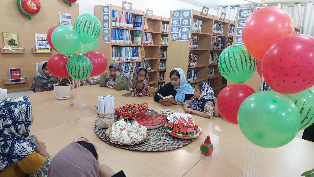 یلدا در کتابخانه‌های هرمزگان؛ پیوند قصه‌های بومی، شعر فارسی و شادی کودکانه