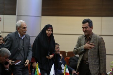 آئین«یلدای اقوام ایران من» به همت کتابخانه‌های عمومی چهارمحال و بختیاری برگزار شد