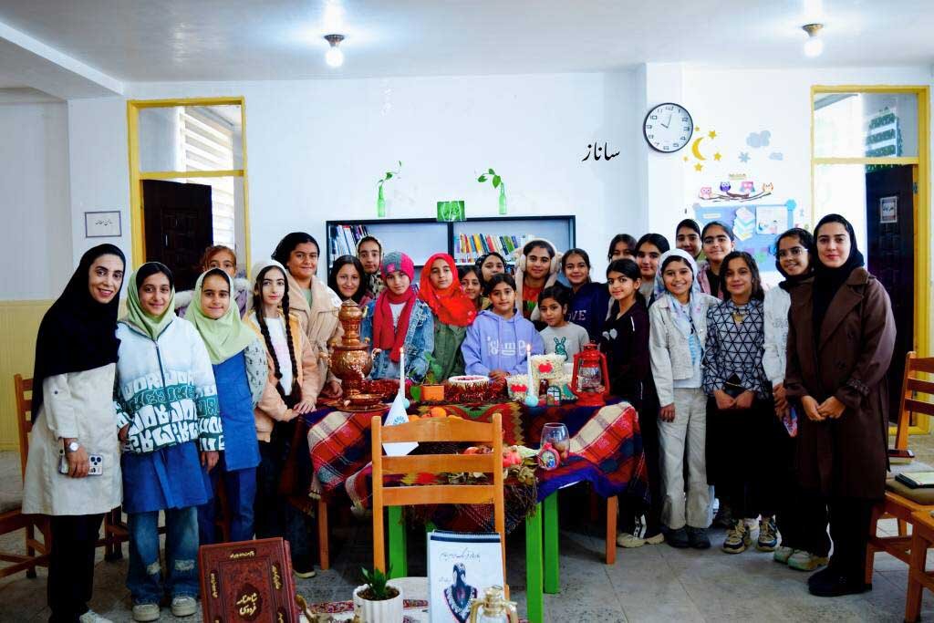 یلدا؛ شب هم‌نشینی فرهنگ، خانواده و روایت در کتابخانه‌های عمومی ایلام