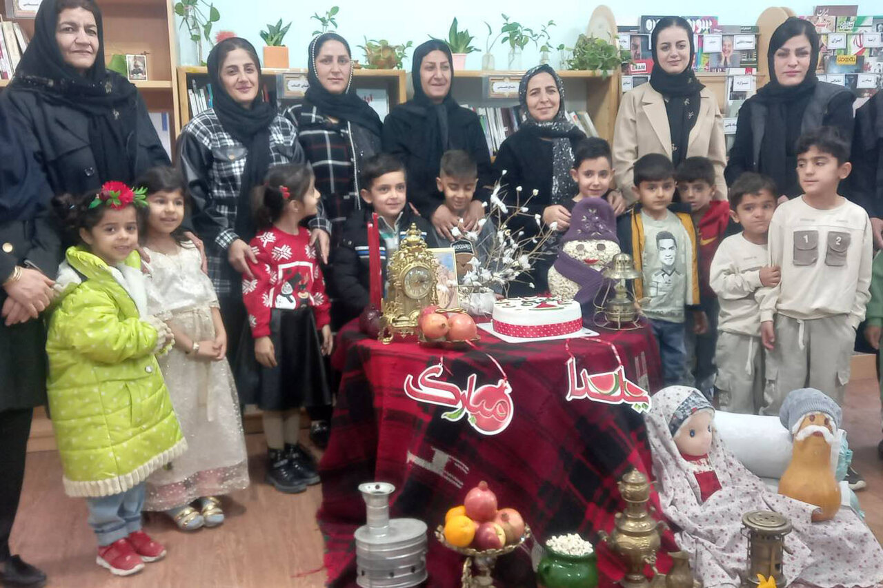 یلدا؛ شب هم‌نشینی فرهنگ، خانواده و روایت در کتابخانه‌های عمومی ایلام