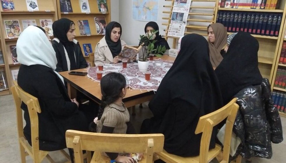 گرامیداشت آیین کهن یلدا در کتابخانه های استان تهران