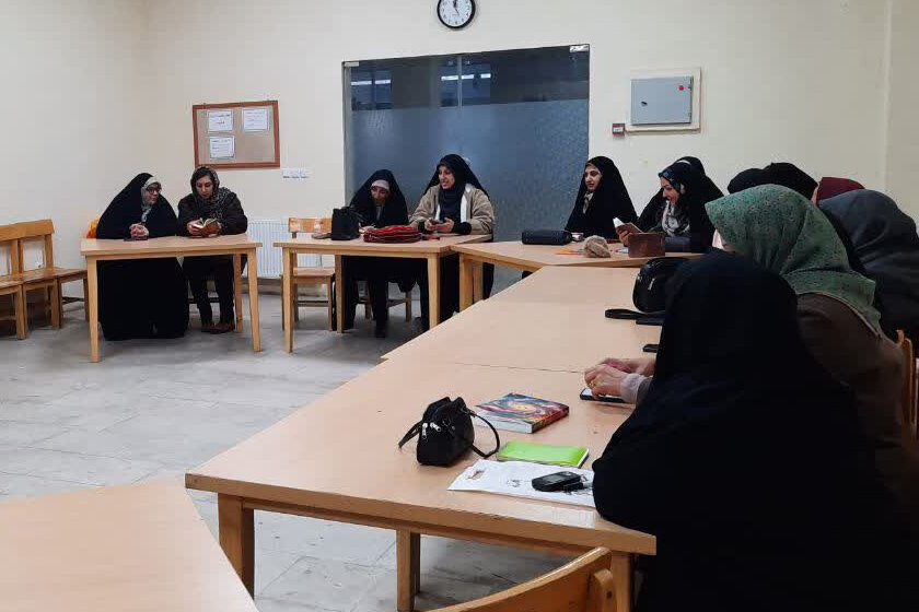 شور مطالعه و همنشینی نسلها در کتابخانههای عمومی استان مرکزی