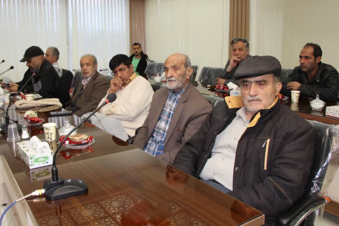 یلداخوانی در بلندترین شب سال به همت کتابخانه‌های استان مرکزی