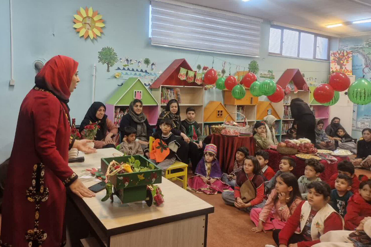 یلداخوانی در بلندترین شب سال به همت کتابخانههای استان مرکزی