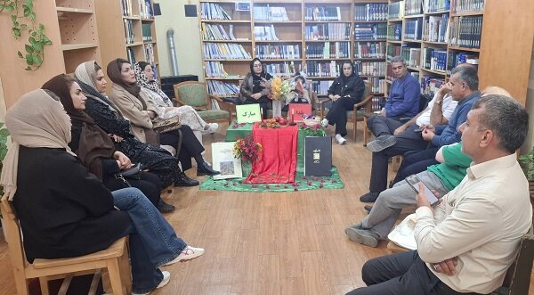 یلدا؛ شبِ بیداری فرهنگ در کتابخانه‌های عمومی فارس