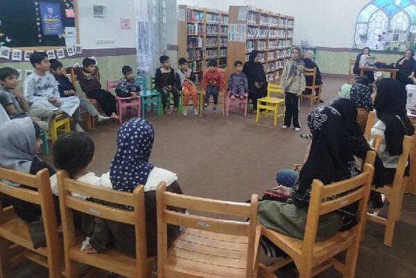 یلدا؛ شبِ بیداری فرهنگ در کتابخانه‌های عمومی فارس