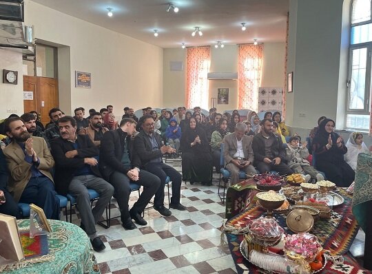 جشن شب چله در کتابخانه شهید مطهری لردگان برگزار شد