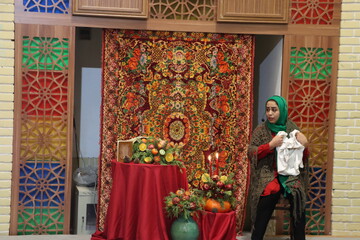 «یلدایِ حافظ» شاعران و دوستداران ادب فارسی کتابخانه حضرت زهرا(س) را گردهم آورد