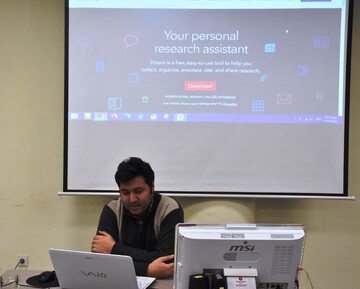 برگزاری کارگاه زوترو و پژوهیار در کتابخانه مرکزی امام خمینی(قدس‌سره)