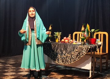 محفل شعر و موسیقی یلدایی در سالن استاد مومنی شهرستان پیشوا