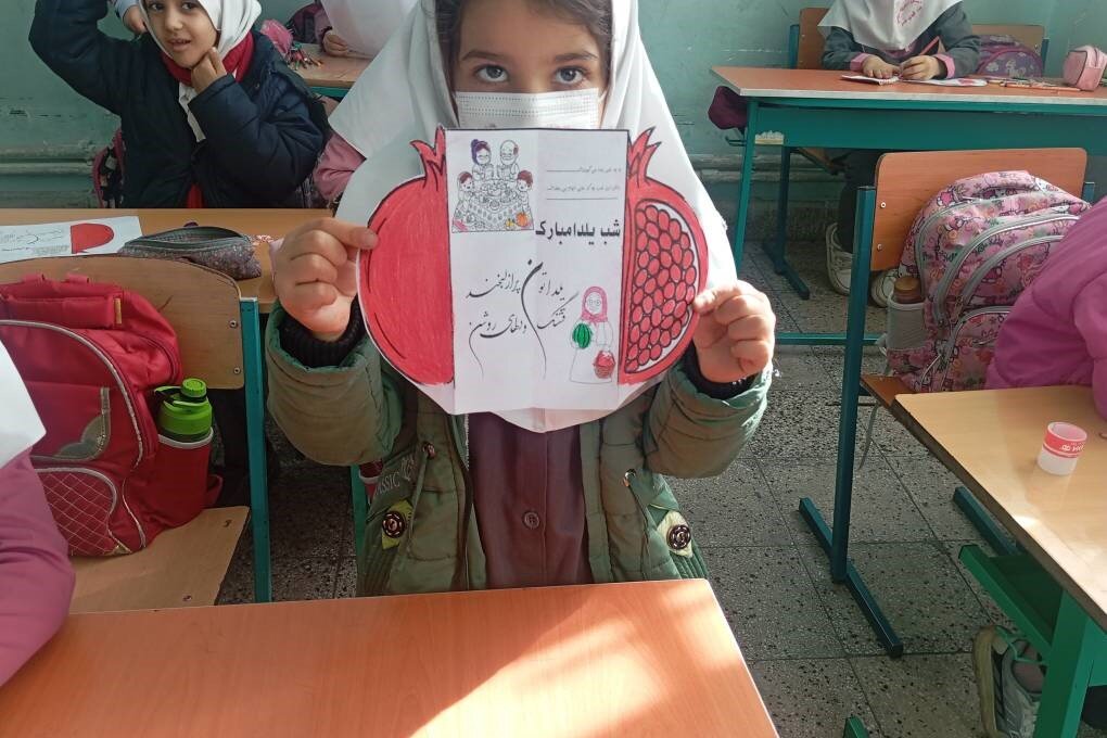 یلدا با عطر کتاب؛ پیوند سنت‌های ایرانی با فرهنگ مطالعه در کتابخانه‌های عمومی خراسان‌ رضوی