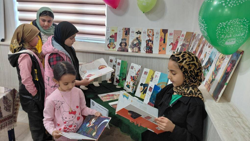 کتابخانههای سلطانیه، یلدا را با حافظخوانی و قصههای کهن جشن گرفتند