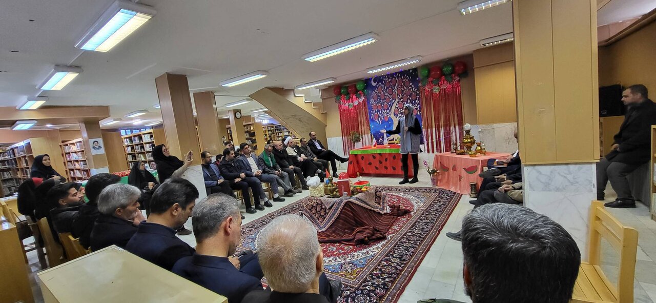 کتابخانههای سلطانیه، یلدا را با حافظخوانی و قصههای کهن جشن گرفتند