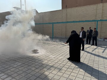 آموزش اطفای حریق به کارکنان؛ گامی مهم در افزایش آمادگی کتابخانه‌های عمومی یزد