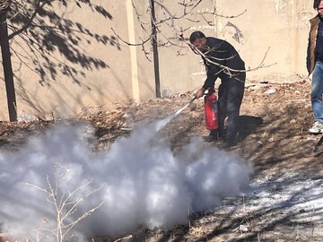 کارگاه آموزشی اطفای حریق برای کتابداران ابهر برگزار شد