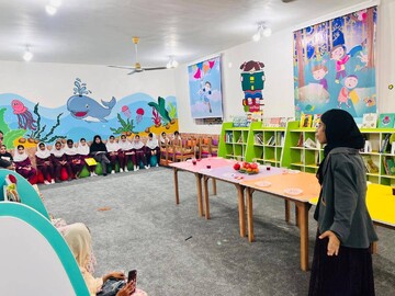 بزرگداشت رودکی و بازدید دانش آموزان