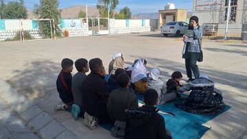 کتابخانه در قلب روستا