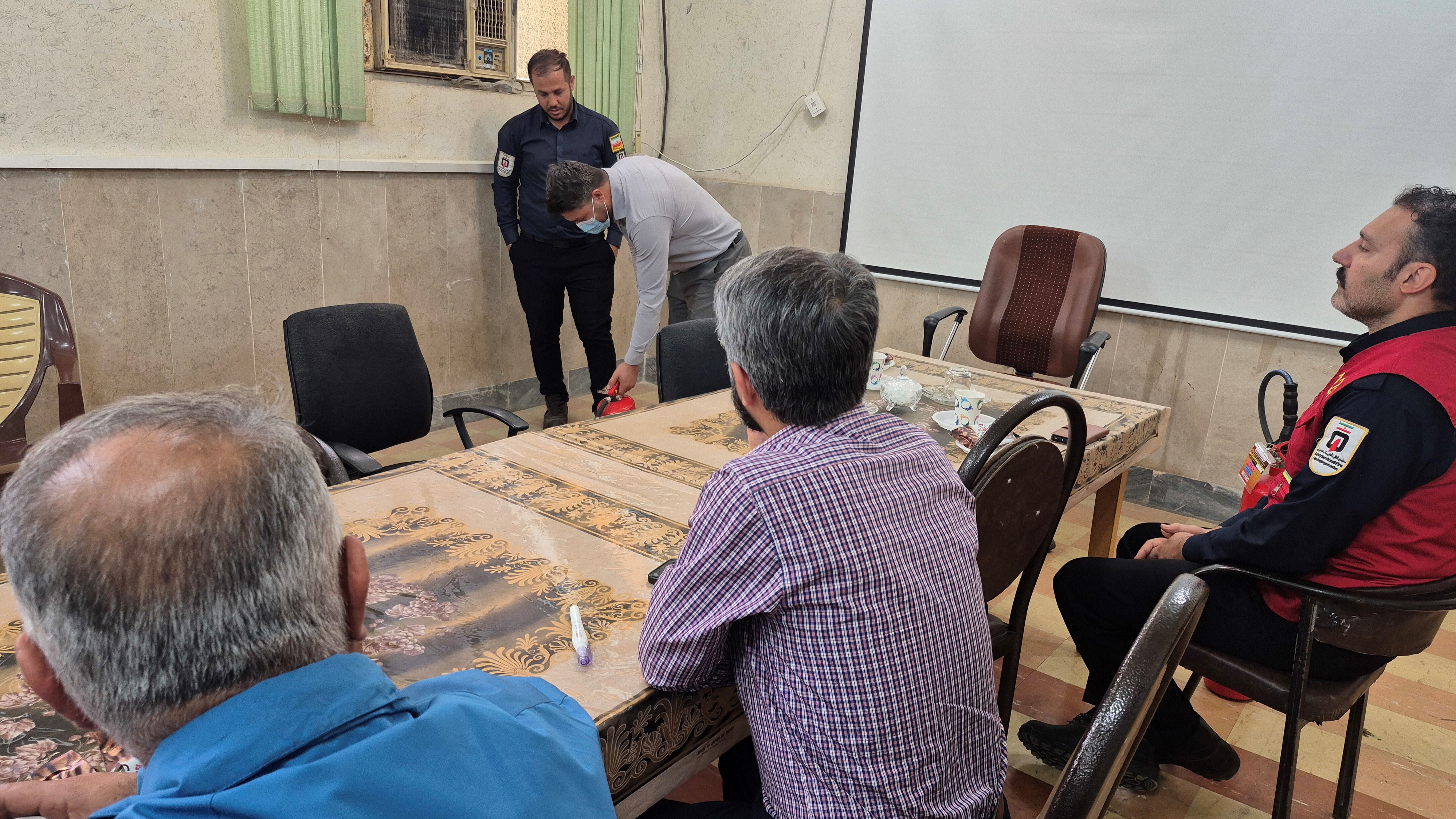 کتابخانه‌های عمومی خوزستان، سنگربانان جدید دانش و ایمنی در برابر آتش