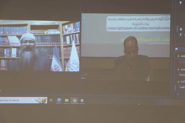 محفل شعرخوانی «هم مکتب» در کتابخانه مرکزی امام خمینی(ره) مشهد