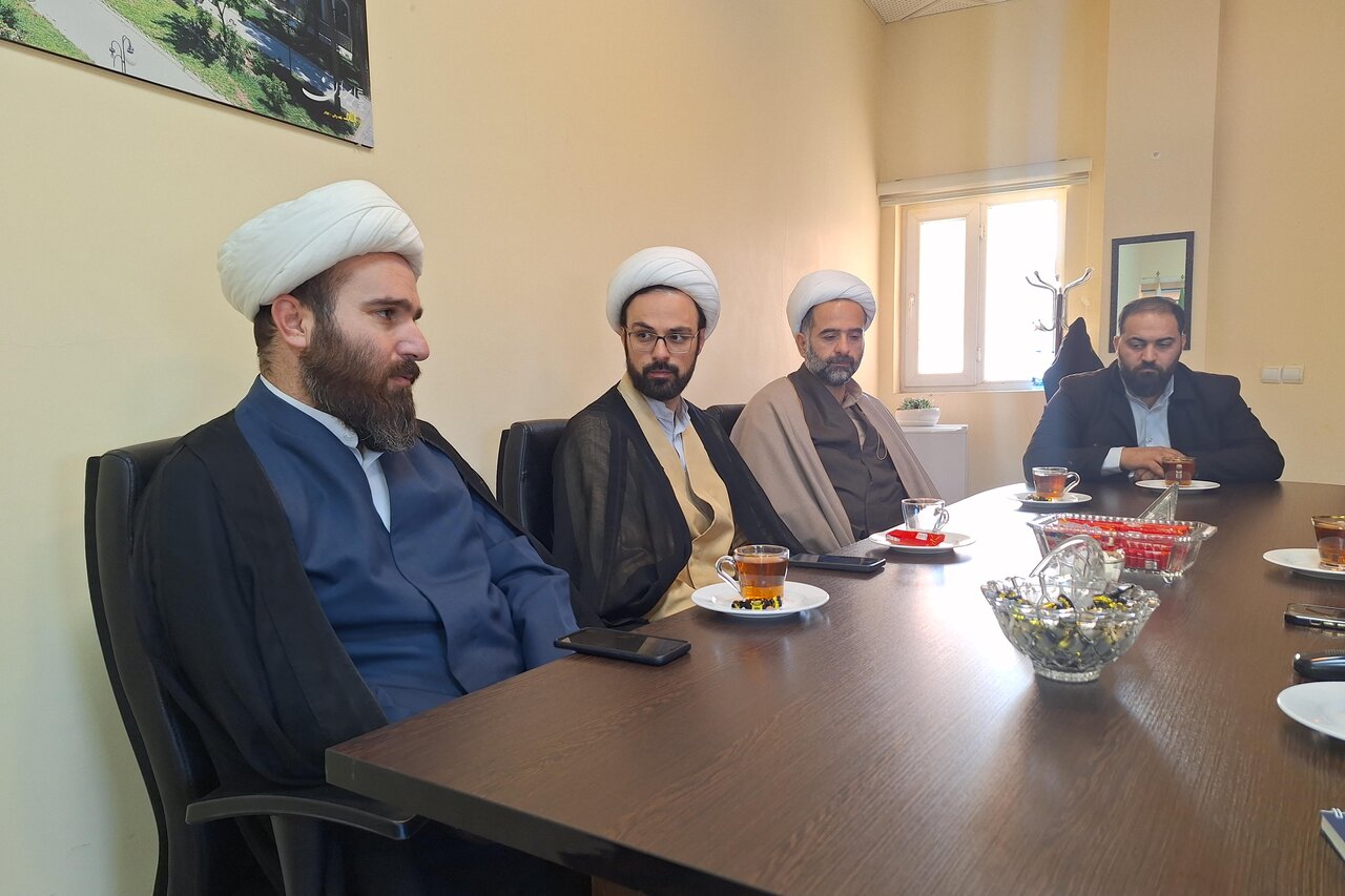 کتابخانه حوزه علمیه ایلام با بهره‌گیری از ظرفیت کتابداران استان ساماندهی می‌شود