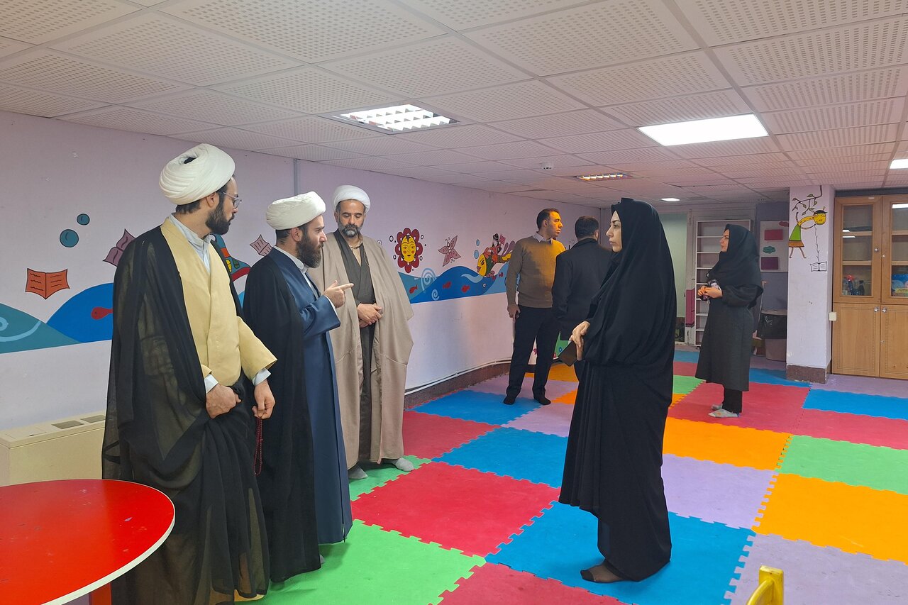 کتابخانه حوزه علمیه ایلام با بهره‌گیری از ظرفیت کتابداران استان ساماندهی می‌شود