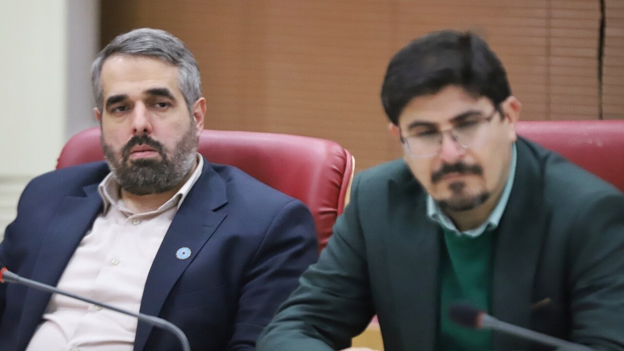 تبدیل کتابخانههای عمومی به کانونهای فرهنگی و مراکز تعامل اجتماعی