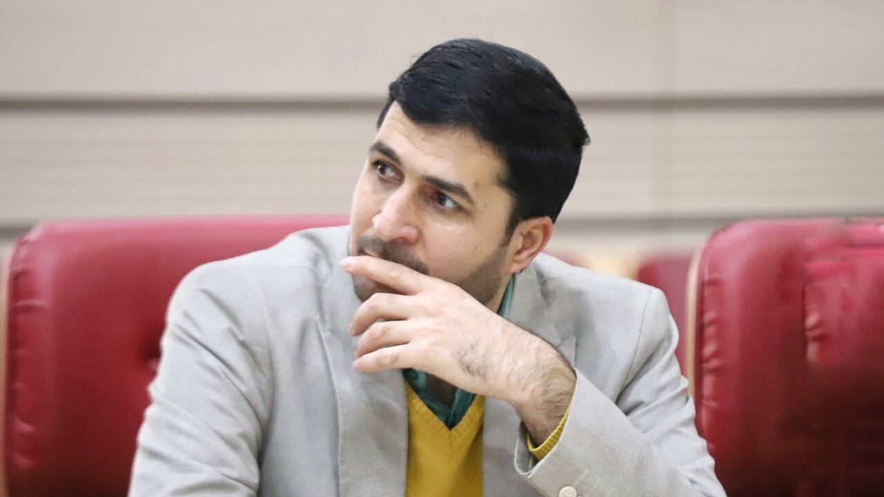 تبدیل کتابخانه‌های عمومی به کانون‌های فرهنگی و مراکز تعامل اجتماعی