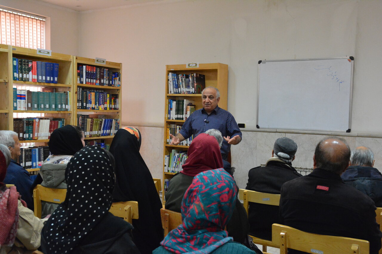 اجرای طرح جامع «کتابخانه برای همه» با رویکرد محلهمحور در کرمانشاه