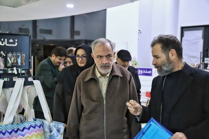 بازدید از شهر کتاب قزوین