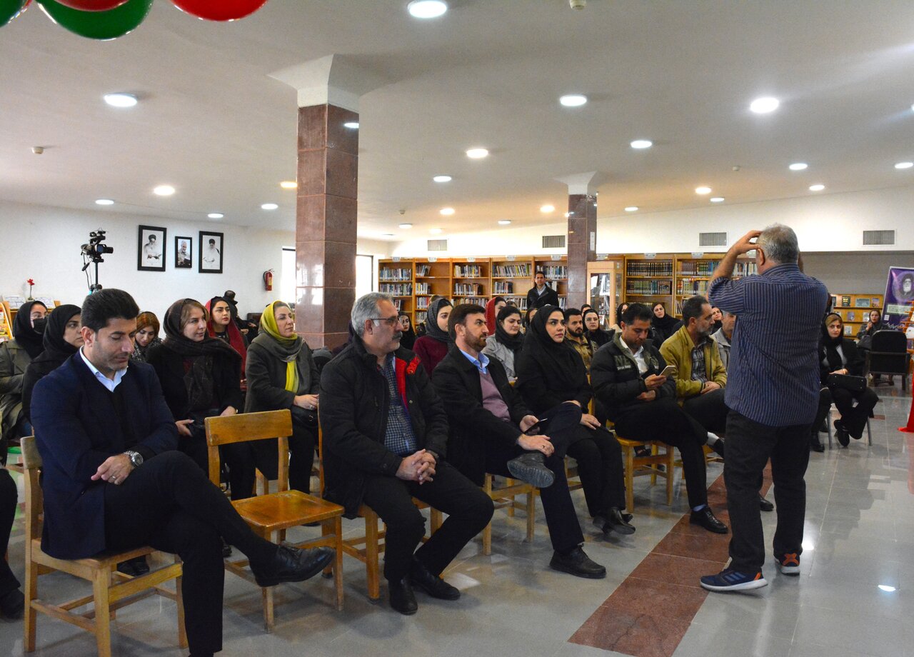 کتابخوانی محلهمحور، راهبردی مؤثر برای ارتقای تابآوری اجتماعی در کرمانشاه