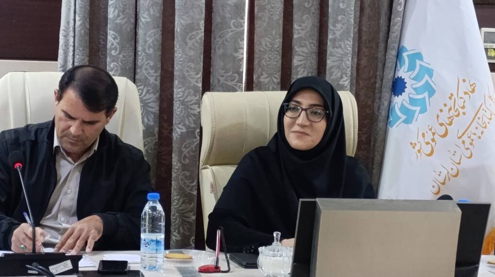 تأکید مدیرکل کتابخانههای عمومی لرستان بر انسجام و وحدت کارکنان و کتابداران