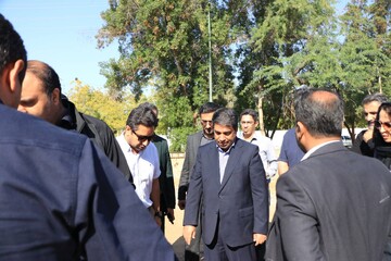 بازدید کتابخانه مرکزی