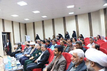 ویژه برنامه هم مکتب