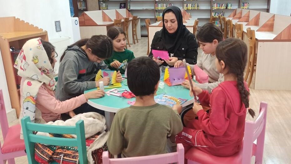 برنامههای پاسداشت میلاد حضرت علی(ع) و مقام پدر در کتابخانههای عمومی استان تهران