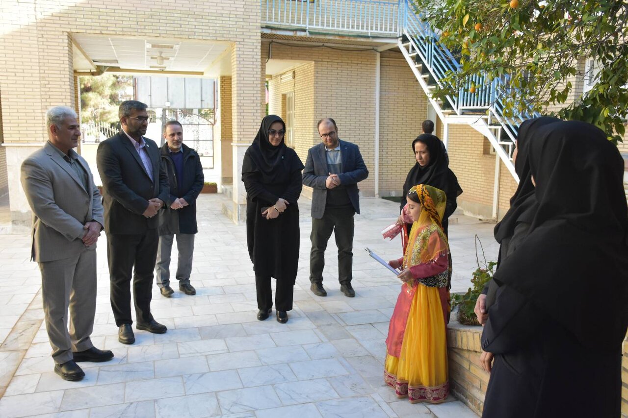 بازدید دبیرکل نهاد از پنج کتابخانه در استهبان و نی‌ریز