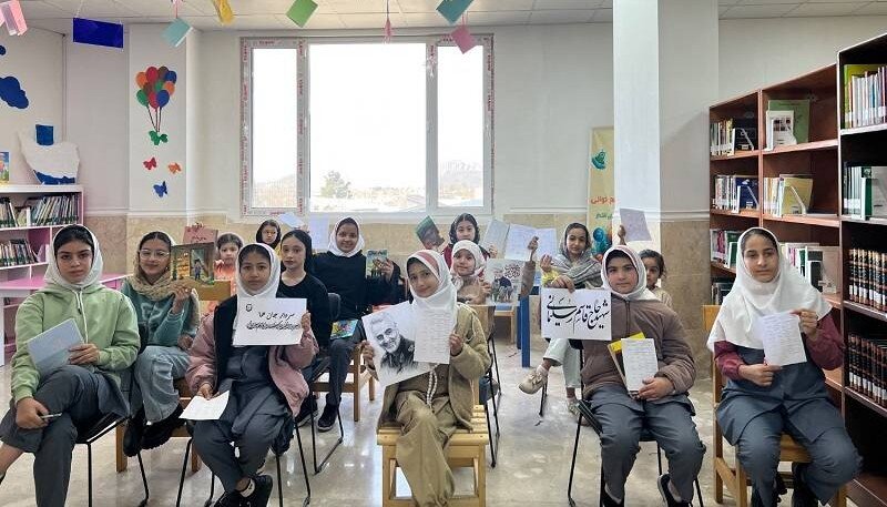 برنامههای گرامیداشت سالگرد شهادت حاج قاسم سلیمانی در کتابخانههای عمومی استان تهران