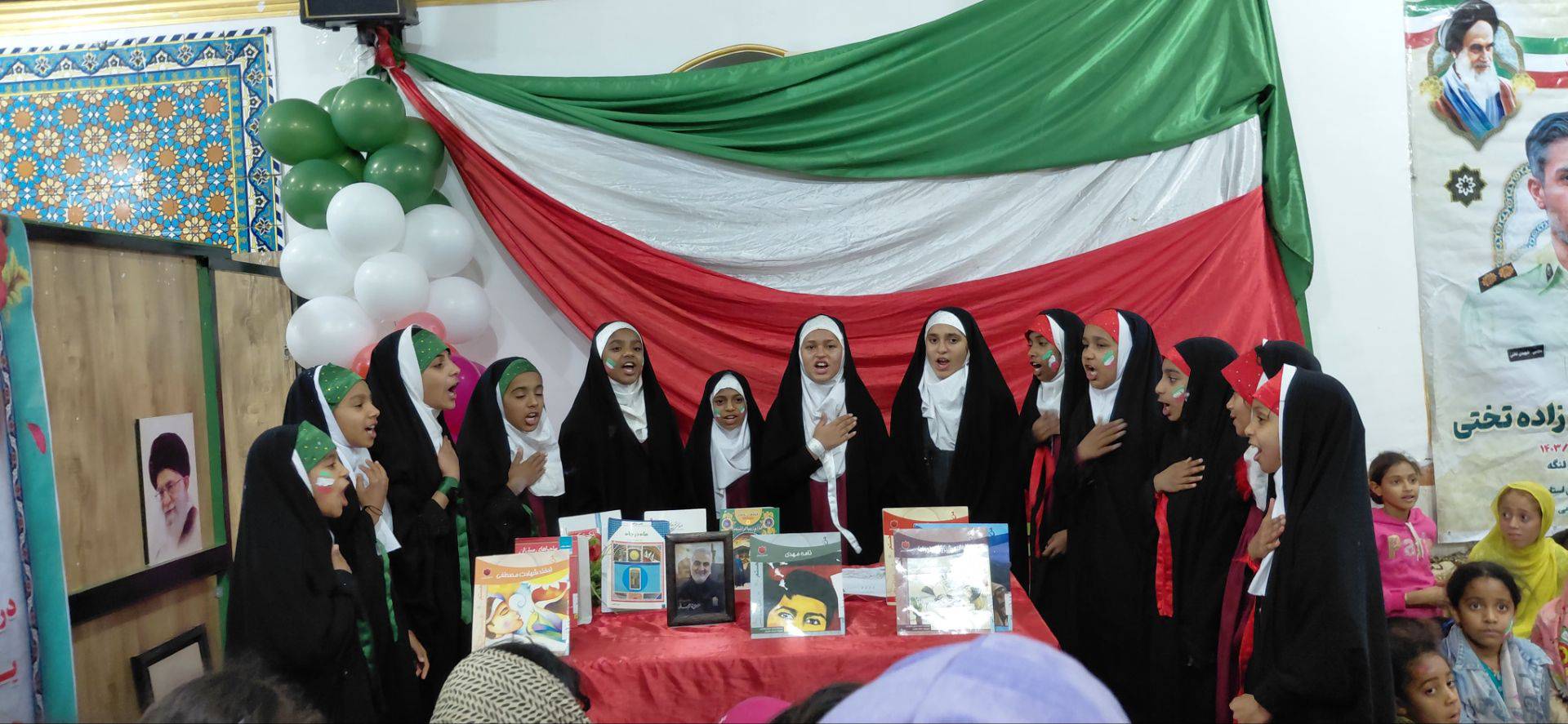 ویژهبرنامههای فرهنگی به مناسبت میلاد حضرت علی(ع) و روز پدر برگزار شد