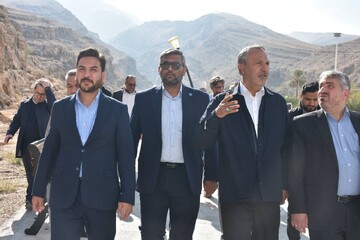 بازدید از زمین پیشنهادی کتابخانه مرکزی جهرم